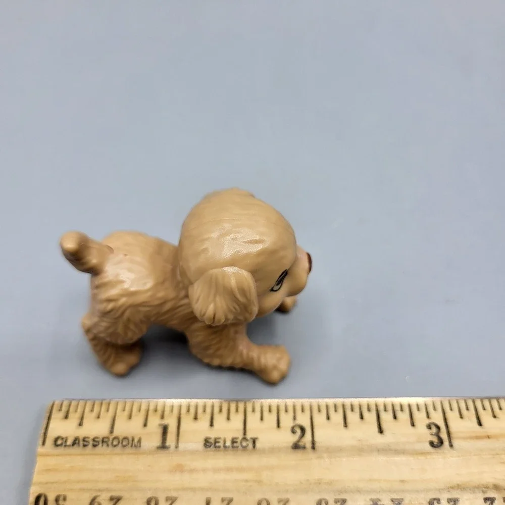 Dollhouse Barbie Doll Pets Puppy Dog Playing Position Beige/Tan